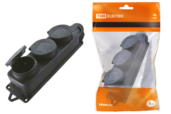 TDM Розетка трехместная с заглушками каучук 2Р+РЕ 16А 250В IP44 SQ0612-0008