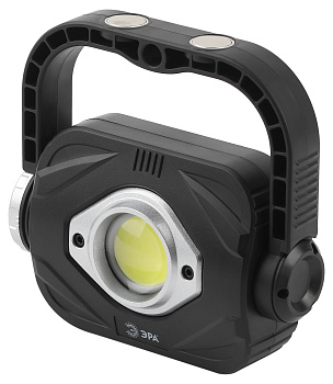 ЭРА Светодиодный фонарь PB-701 прожектор 5Вт на батарейках 3хАА с ручкой на магните