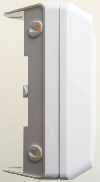 Купить Systeme Electric Этюд наруж Бел Розетка 2-ая угловая с/з со шторками 16А 250B