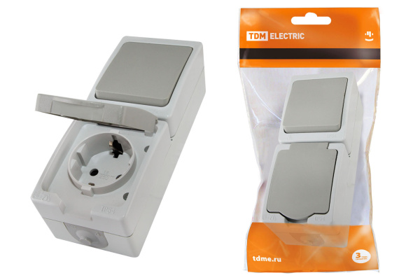 TDM Блок (вертикальный) выключатель 1-кл. + розетка 2П+З с з/ш БКВР IP54 серый "Вуокса" SQ1803-0011