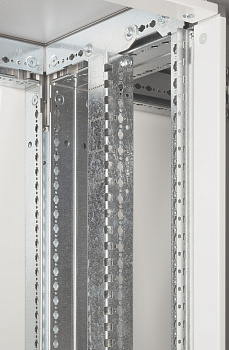 Legrand XL3 Стойки монтажные компактные д/гл..475 020512