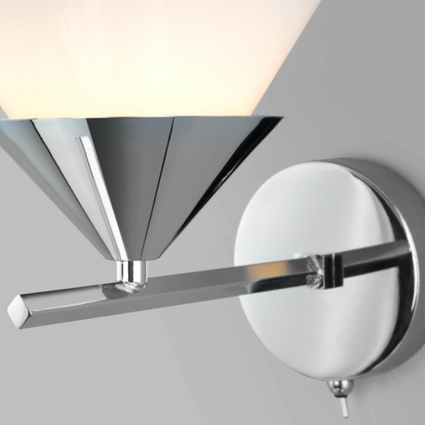 Купить Eurosvet Настенный светильник с плафоном 70138/1 хром a057594