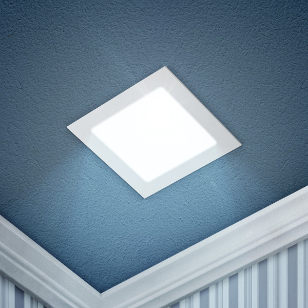 ЭРА LED 2-12-6K Светильник светодиодный квадратный LED 12W 220V 6500K
