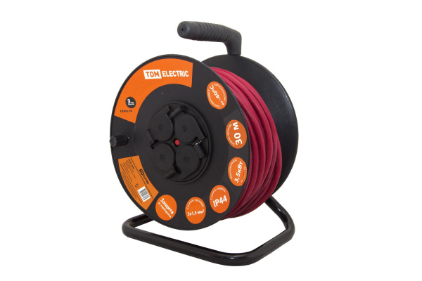 TDM Удлинитель силовой УКз16-004 (IP44 4 места/30м КГ 3х1,5 пласт. катушка) SQ1301-0544