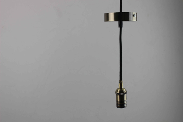 Купить SUN-LUMEN Ретро-патрон с подвесом провод Черный E14, 2x0,75, патрон Бронза, 2m 056-748