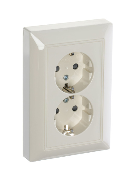 Купить ABB BJB Basic 55 Беж Розетка 2-ая с/з моноблок, с защитными шторками 2CKA002021A0379