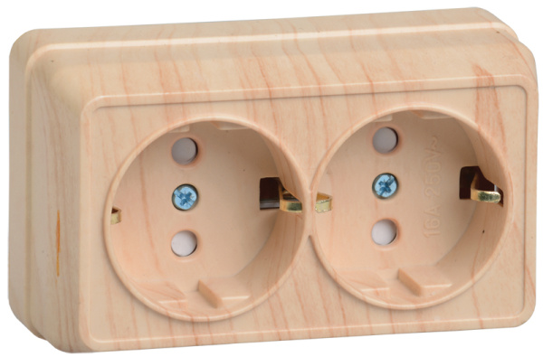 IEK OKTAVA РСш22-3-ОС Розетка 2местн. с з/к с защ.штор. 16А откр.уст. (сосна)