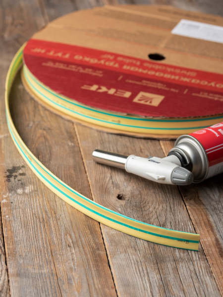 Купить EKF PROxima Термоусаживаемая трубка ТУТ нг 16/8 жел-зел рулон