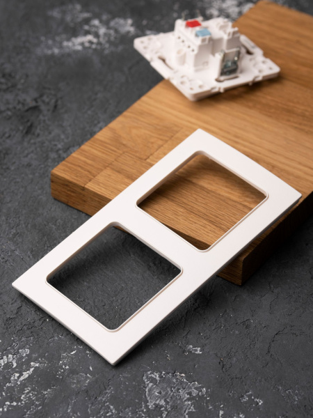 Купить EKF PROxima Стокгольм Белый Рамка 2-ая