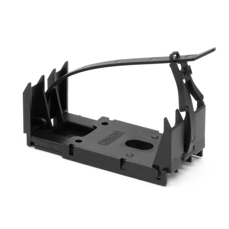 Купить DKC Держатель раздвижной, с хомутом, для крышек шириной 70, 90 и 120 мм (d 15-55 mm)