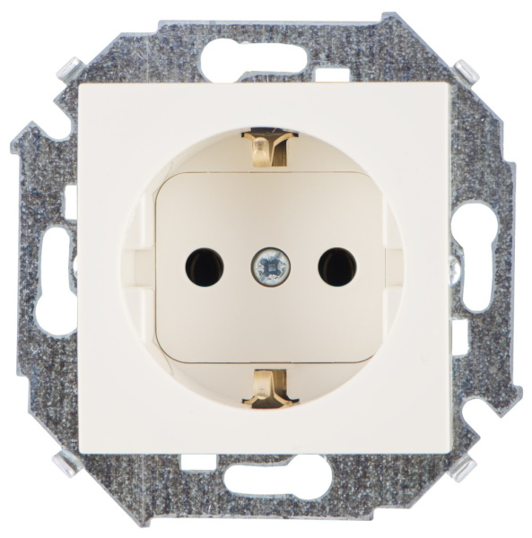 Simon 15 Бежевая Розетка с/з, 16А, 250В, винт.зажим 1591432-031