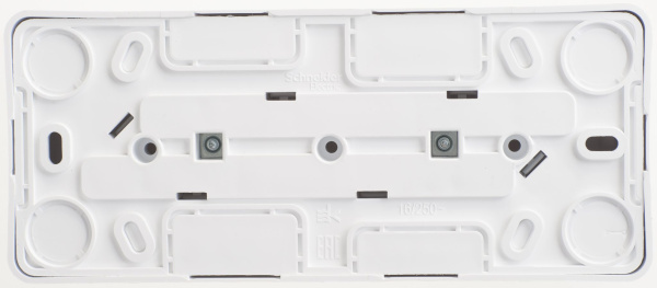 Купить Systeme Electric Этюд наруж Бел Розетка 3-ая б/з без шторок 16А 250B