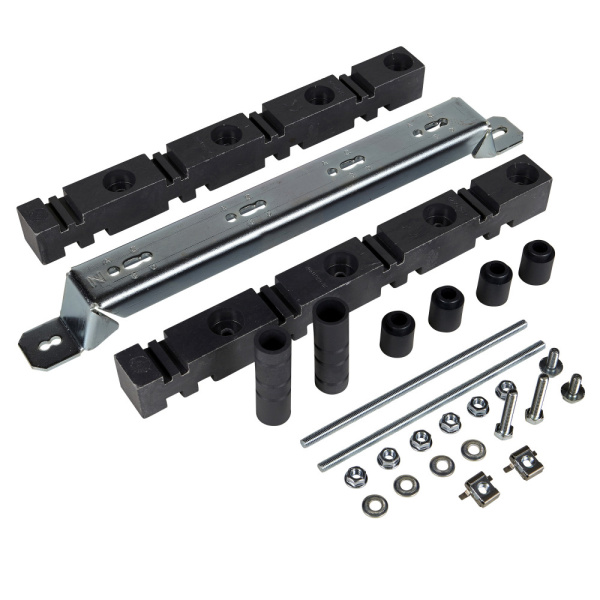 SE Вертикальные опоры (2 шт.) для для сборных шин 3200A 400 NSYBVS400