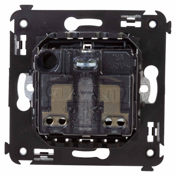 Купить DKC Розетка в стену, 2P+E, с з/ш, "Avanti", "Черный матовый"