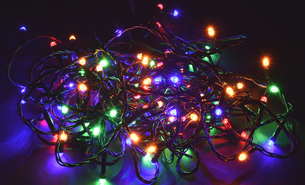 IEK Гирлянда нить 10м 100RGB IP20 зеленый 230В кон. 8