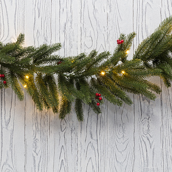 NEON-NIGHT Еловый шлейф с ягодами и гирляндой 1.8 м, 30 LED, 31 В, литой, теплое белое свечение 307-113