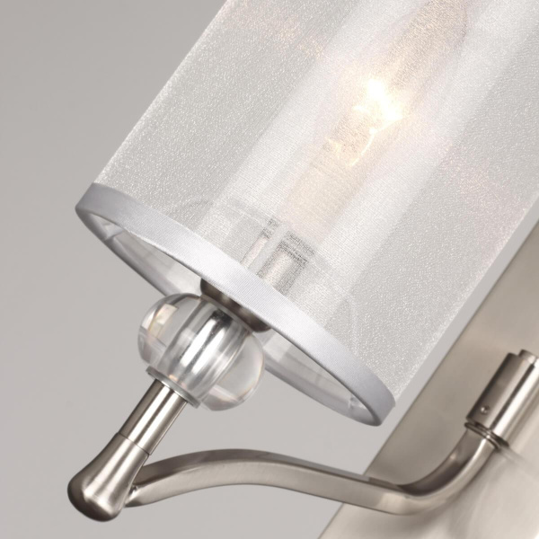 Купить Favourite Classic настенный светильник каркас цвета никель, абажуры из органзы белого цвета, декоративные элементы из прозрачного стекла, бра можно мо 2698-1W