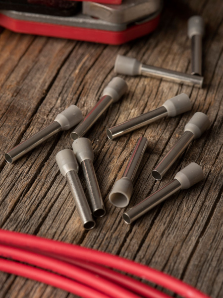 Купить EKF PROxima Наконечник штыревой втулочный НШвИ 4,0-18 (50шт.)