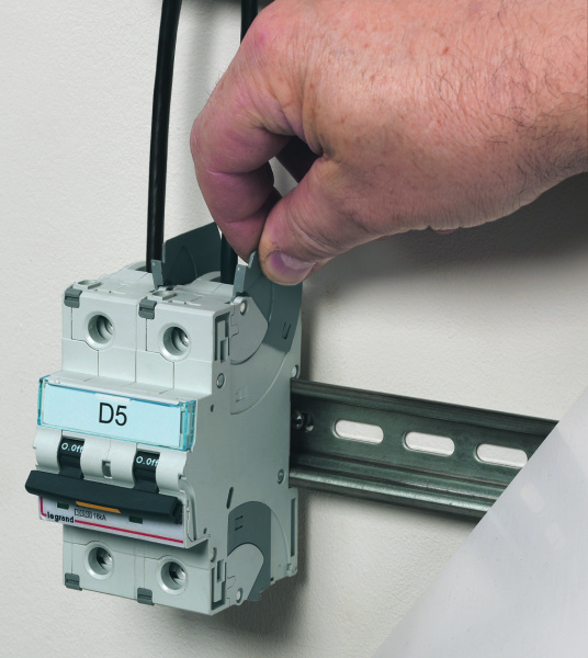 Купить Legrand DX3 Автоматический выключатель 2P 80A (С) 10kA/16kA 409228