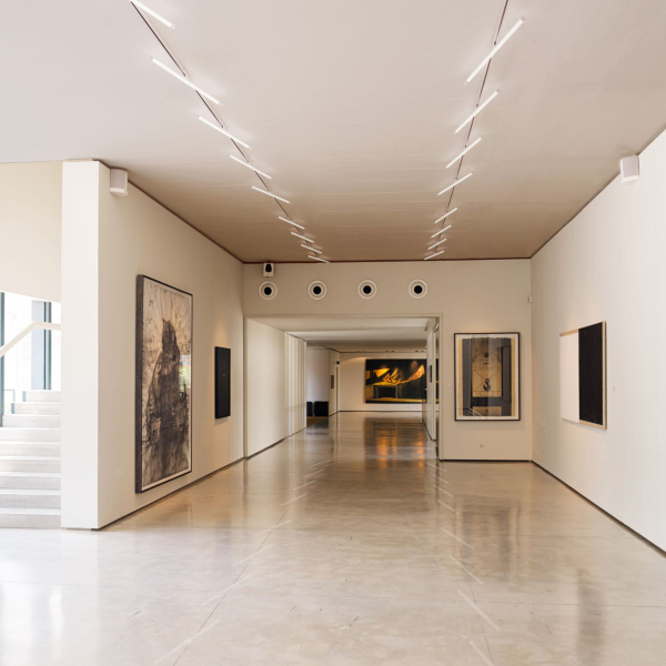 Купить Arlight Светильник LGD-TUBE-TURN-4TR-L600-20W Day4000 (WH, 180 deg, 230V) (IP20 Металл, 3 года) 036295