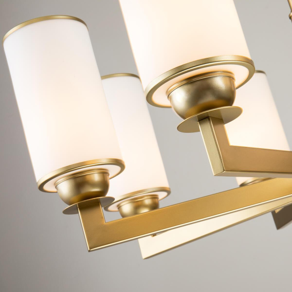 Купить Favourite 2621-8P подвесная люстра Каркас цвета латунь, плафоны из белого матового стекла