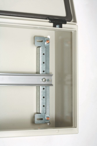 Купить SE Шасси +DIN-рейка 300х600 NSYAMRD36