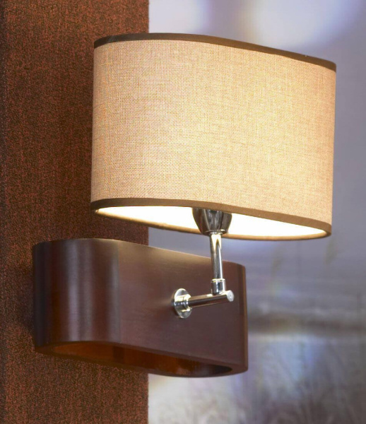 Купить Lussole S.R.L Металл/дерево Хром / дерево Ткань Светильник настенный E27 60W LSF-2101-01