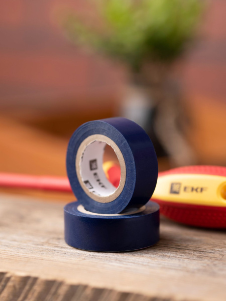 Купить EKF PROxima Изолента ПВХ 15мм 5м синий серии SafeFlex Auto