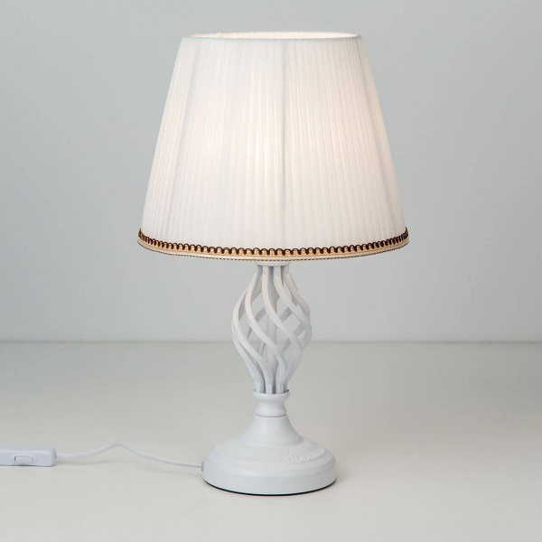 Купить Citilux CL402800 Вена Белый Светильник Настольный