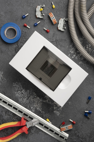 Купить EKF PROxima Щит распред. встраиваемый ЩРВ-П- 4 IP41