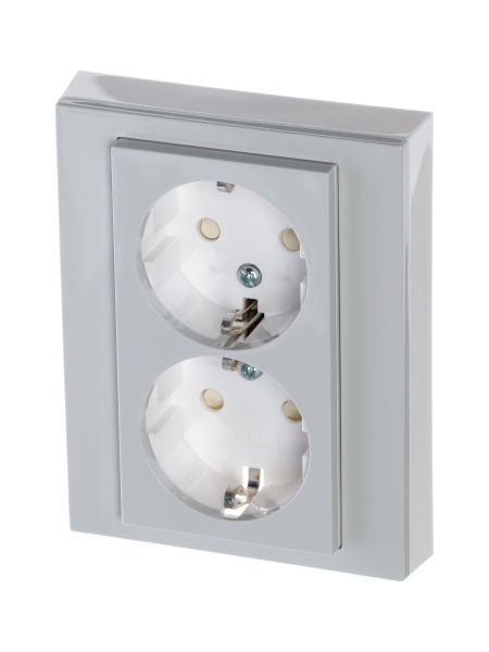 ABB EPJ Levit серый / белый Розетка двойная с заземл, со шторками 2CHH223457C6016