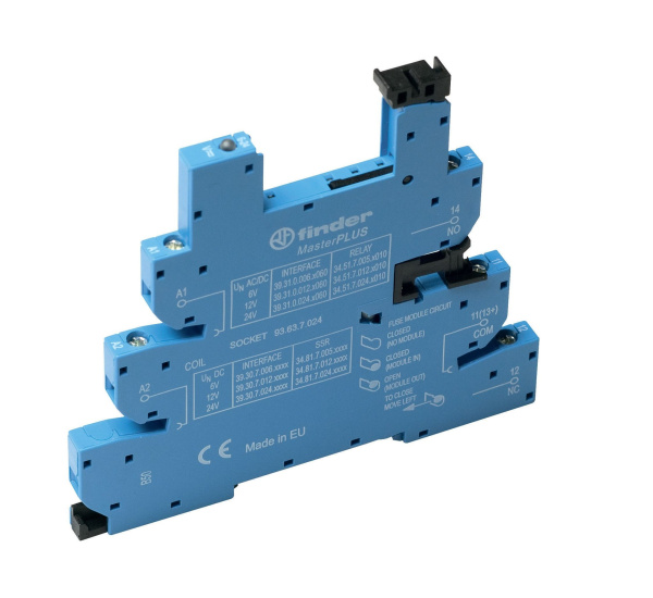 Finder Розетка MasterPLUS с винтовыми клеммами (с зажимной клетью) для реле 34 серии; питание 24В DC; в комплекте пластиковая клипса; опции: LED 93637024