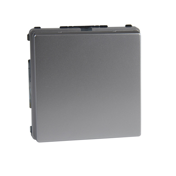 SE Merten Aquadesign Алюминий Розетка Schuko с крышкой, защитными шторками, безвинт. зажим. MTN2310-7260