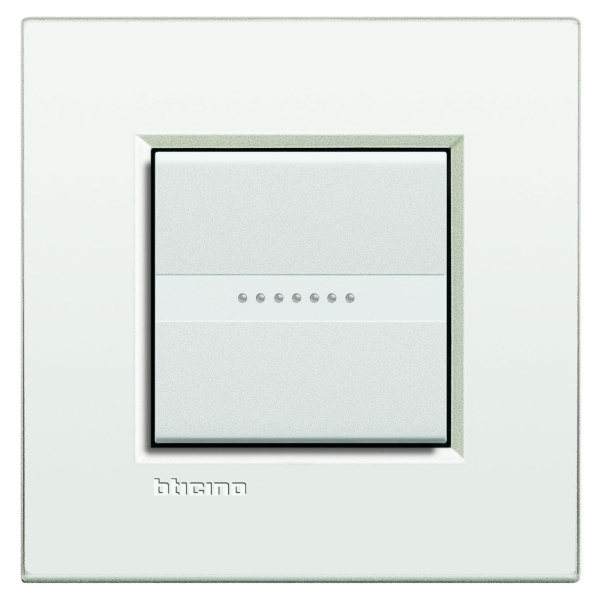 Купить BT LL Чистый белый Рамка AIR 2 мод LNC4802BN