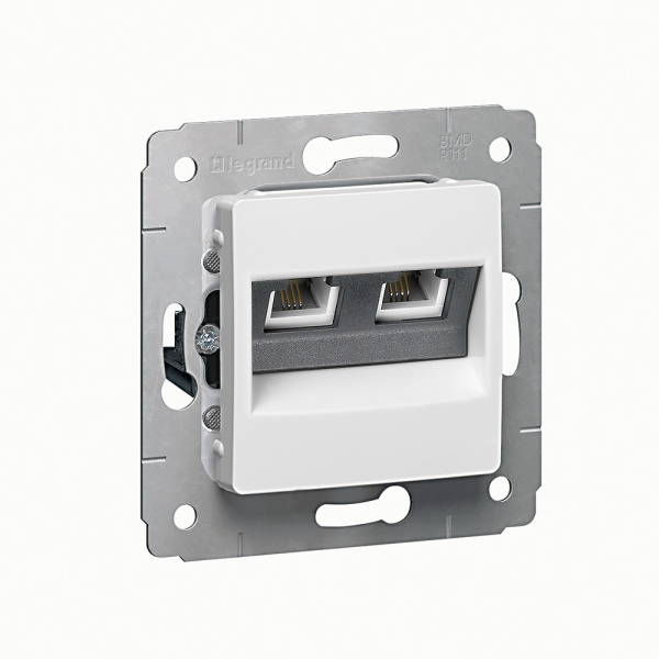 Legrand Cariva Бел Розетка компьютерная 2-ая RG 45 UTP 6 кат 773642