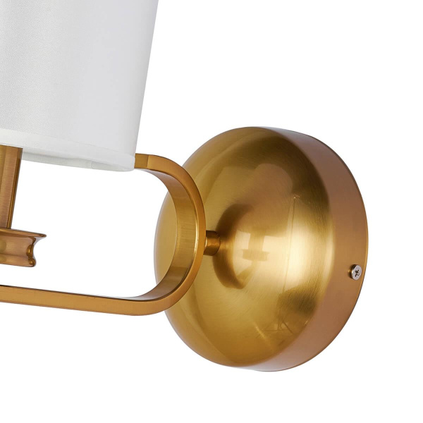 Купить Favourite 2679-1W настенный светильник Каркас бронзового цвета, абажур из белого шелка