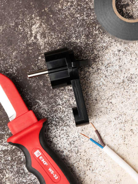 Купить EKF PROxima Вилка угловая плоская с/з черная "СТЕЛС" 16А 250В