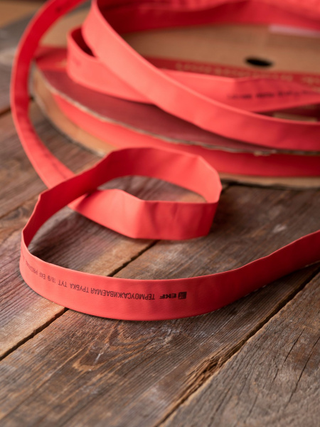 Купить EKF PROxima Термоусаживаемая трубка ТУТ нг 18/9 красная рулон