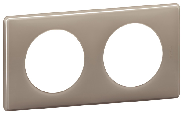 Купить Legrand Celiane Кофейный глянец Рамка 2-я (2+2 мод) 066612