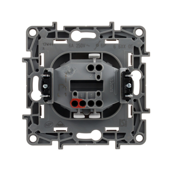 Купить Legrand Etika Белый Кнопка автоматическая 6А 672214