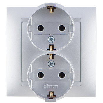 Simon 15 Алюминий Розетка 2-ая с/з литая, 16А, 250В, винт.зажим 1590459-033