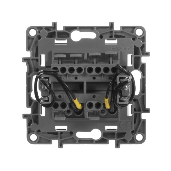 Купить Legrand Etika Антрацит Переключатель 2-клавишный с подсветкой, 10А, авт. клем 672616