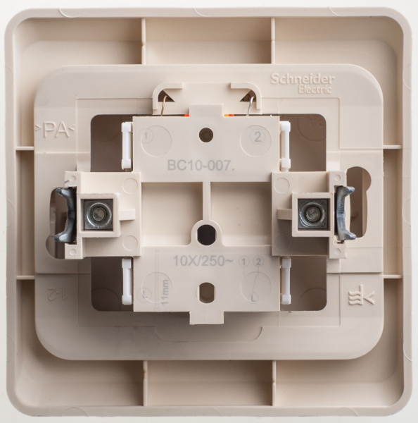 Купить Systeme Electric Этюд Крем Переключатель 1-клавишный с подсветкой