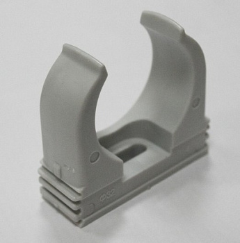 PE Клипса для труб d=20 упак=50штук (черная или серая) PE 510 220