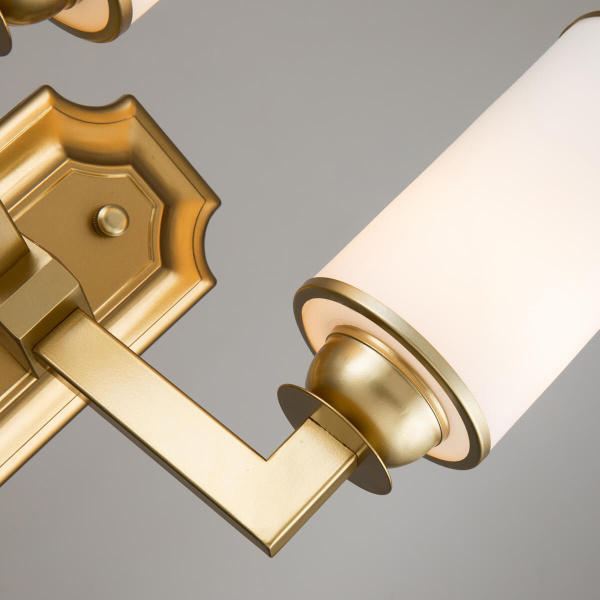 Купить Favourite 2621-2W настенный светильник Каркас цвета латунь, плафоны из белого матового стекла