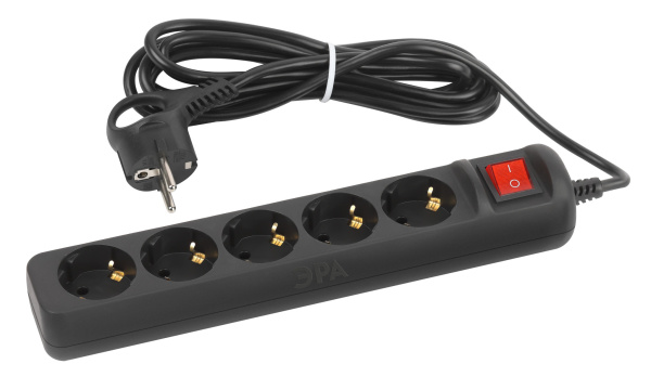 ЭРА Удлинитель электрический UX-5es-3m-B с заземлением с выключателем 5 розеток 3 м ПВС 3x0,75мм2 10А черный