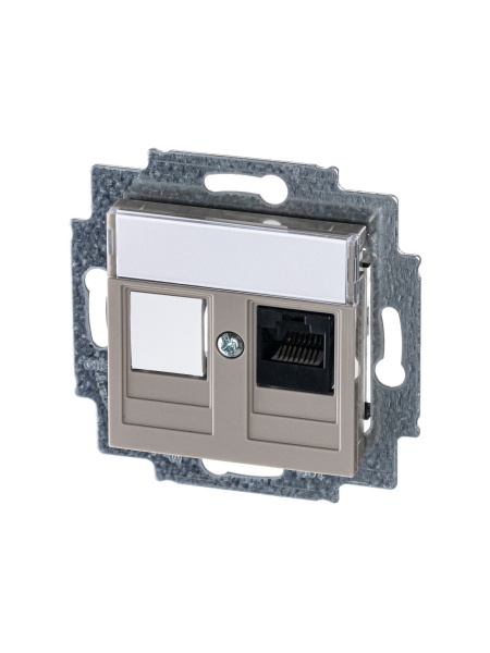 ABB EPJ Levit кофе макиато / белый Розетка компьютерная RJ45 кат,5e+заглуш,, кофе макиато 2CHH295117A6018
