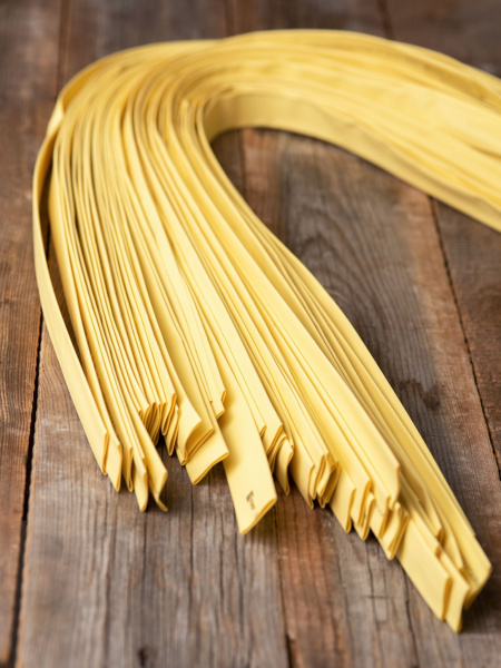 Купить EKF PROxima Термоусаживаемая трубка ТУТ нг 20/10 желтая в отрезках по 1м