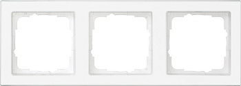 Gira E2 Белый матовый Рамка 3-ая, с полем для надписи 071322