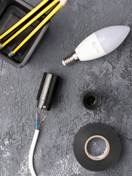 Купить EKF PROxima Патрон карболитовый подвесной Е14 черн. без наклейки LHC-E14-s